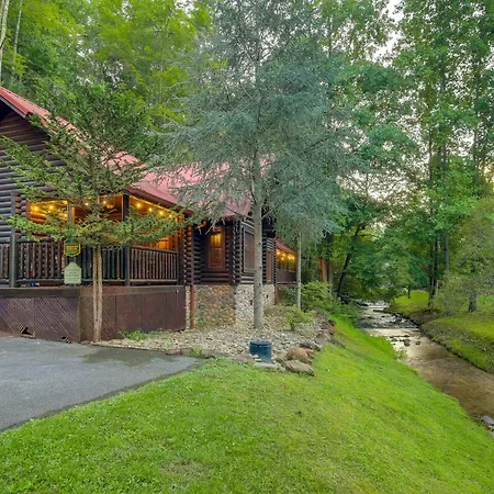 Sevierville Sanctuary - Huge Game Room And Hot Tub!